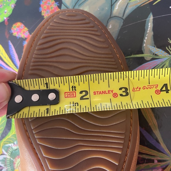 SoftWalk Tan leather memory round toe foam ballerina flats, Size 6.5 - Picture 7 of 7